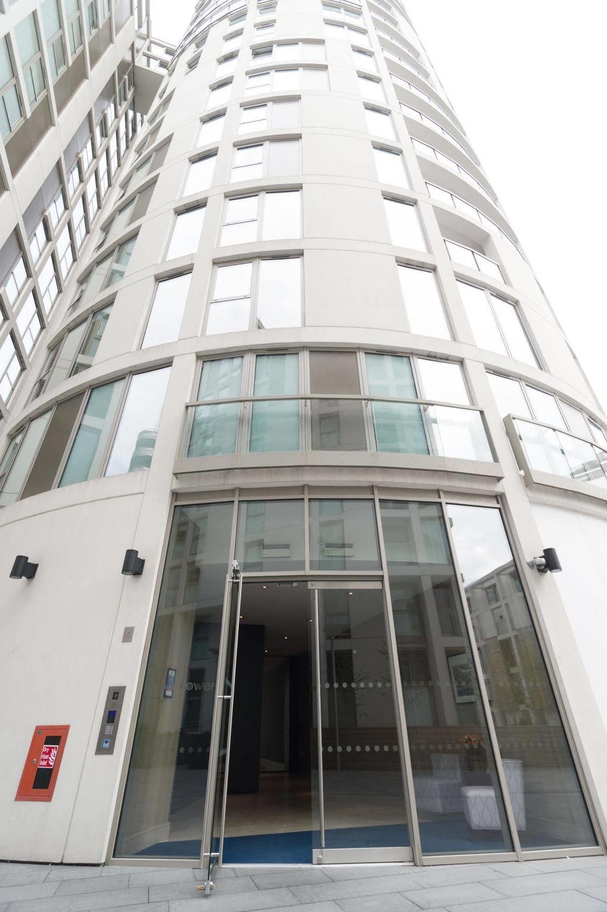 Saco Canary Wharf - Trinity Tower Apart-hotel Londres